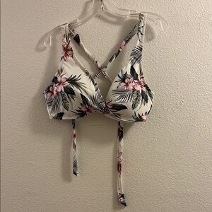 Shade & Shore Floral Cross Tie Bikini Top